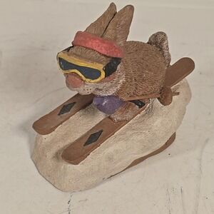 Vtg 1997 Cairn Studios Tim Wolfe Signed Figurine‎ 9139 Ski Bunny